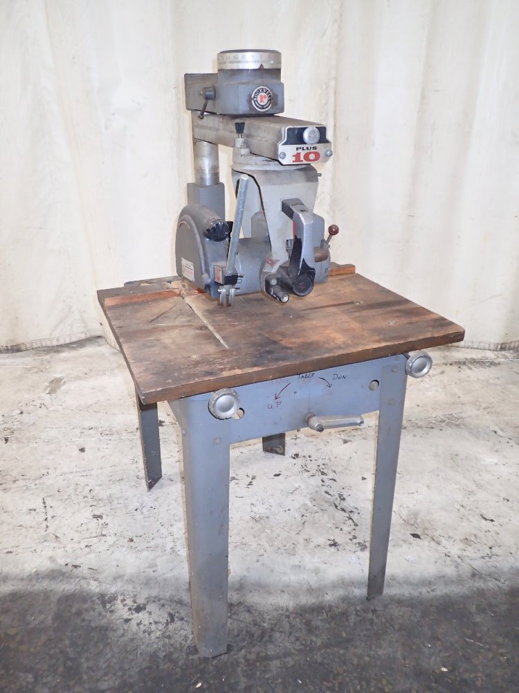 DELTA ROCKWELL 33564 Radial Arm Saw Saws and Shears