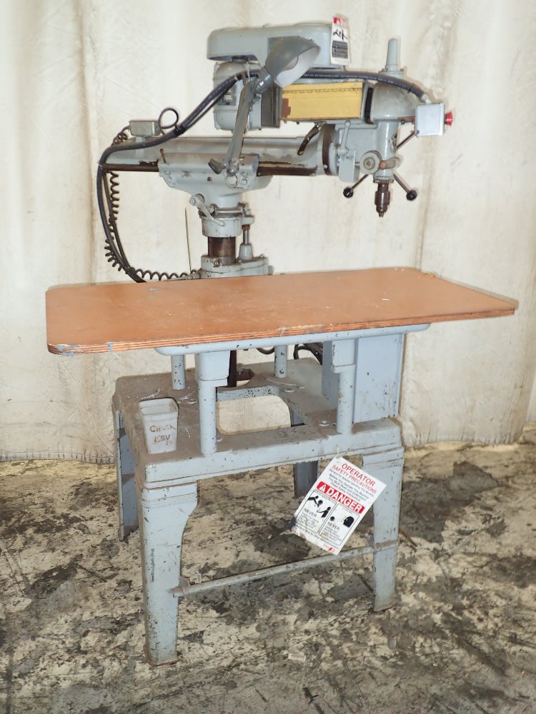 WALKER TURNER 518D2A Radial Drill Press 313688   313688 1 