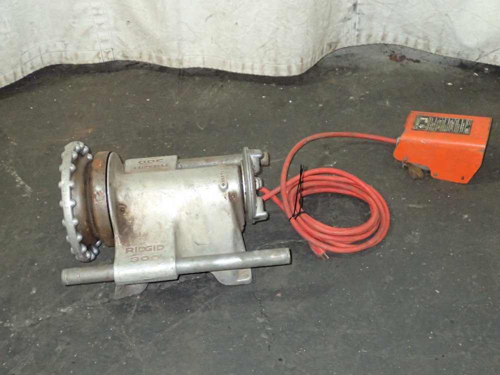 Ridgid 300 Pipe Threade - 318839 For Sale Used N A