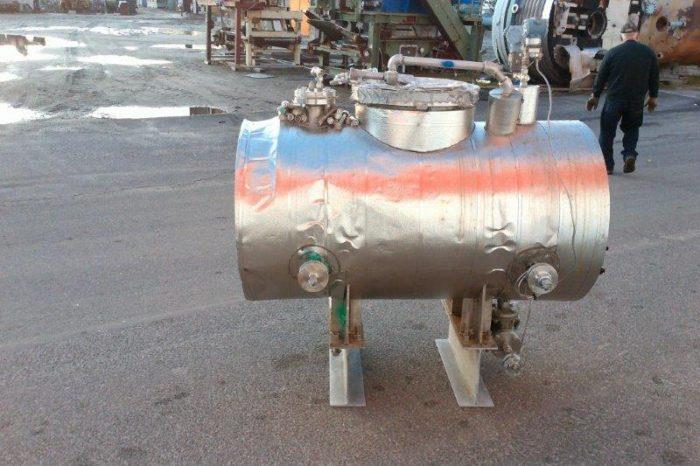 modern welding tank 550 gallon