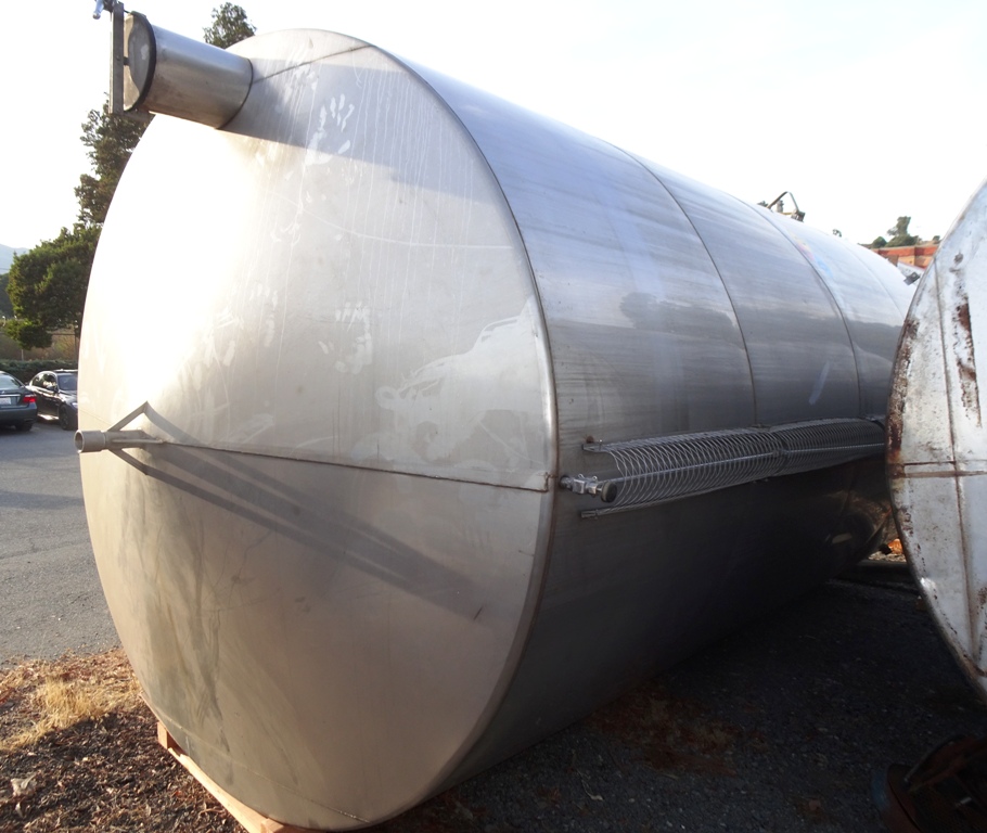 7,600 Gallon SANTA ROSA - 370477 For Sale Used N/A