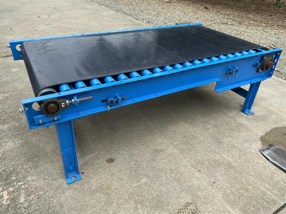 30in Wide X 72in Long HYTROL Roller Bed Belt Conveyor 377114